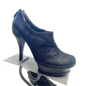 Donald J. Pliner X Lisa Black Platform Lug Sole Ankle Boots Size 8